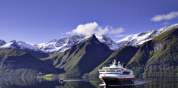 Norway, Hurtigruten 